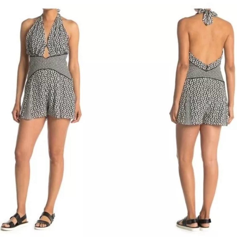 Reiss Mail mono mixed Print halter neck romper Playsuit size 4 Designer Chic